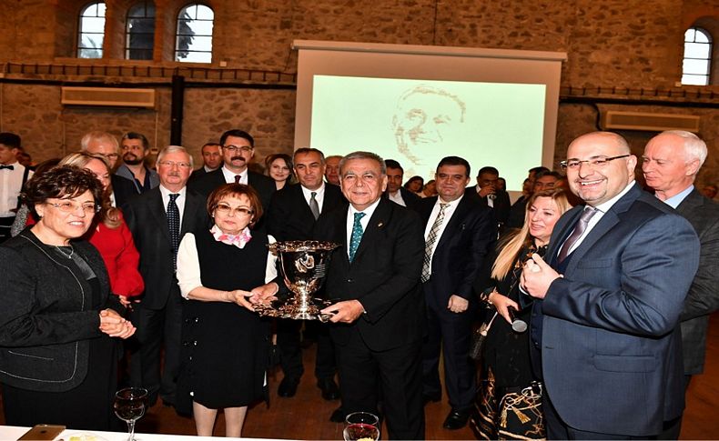 Kocaoğlu veda ziyaretlerine devam ediyor