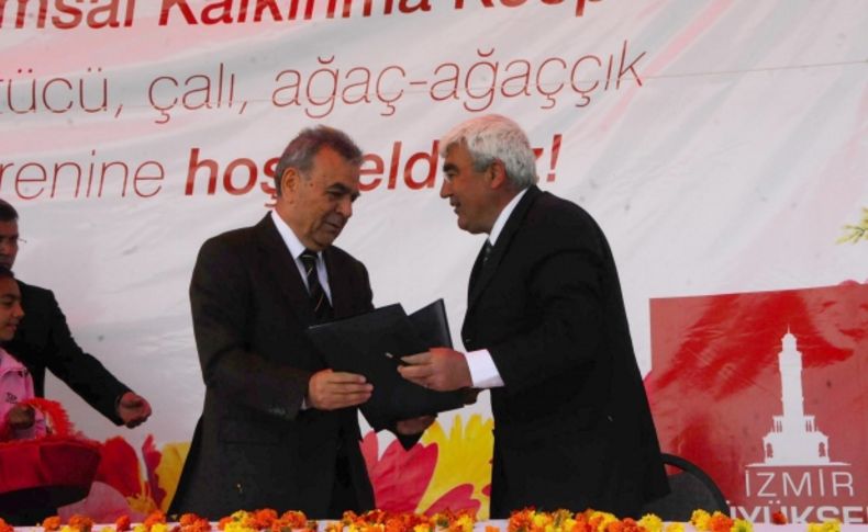 Kocaoğlu: İzmir’de Çiçek Organize Sanayi Bölgesi’ni kuracağız