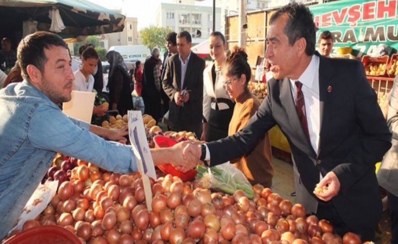 Kökoğuz Bayraklı'nın her yerinde