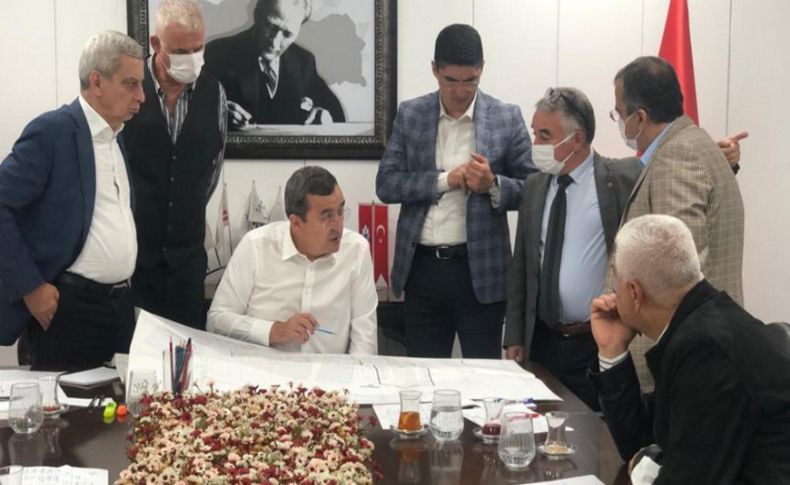 Konak Belediyesi iki hizmet binasını daha boşaltıyor