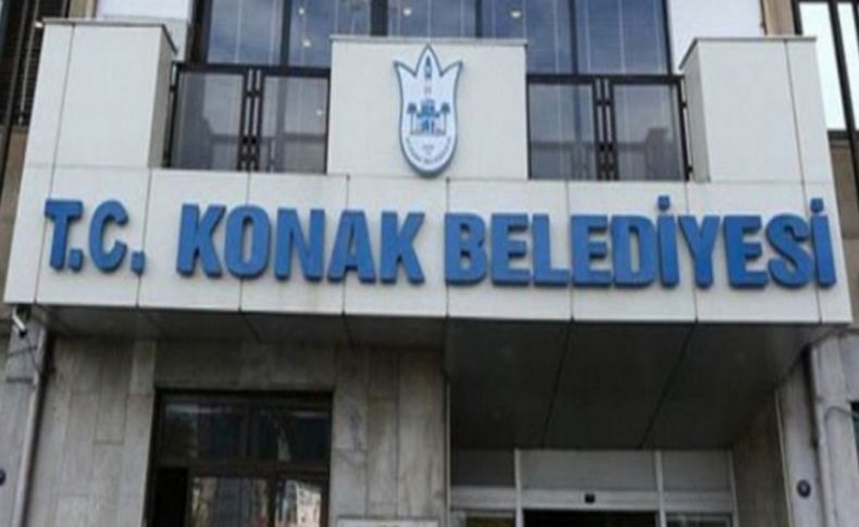 Konak’ta 65 yaş için kapıda vergi ödeme hizmeti