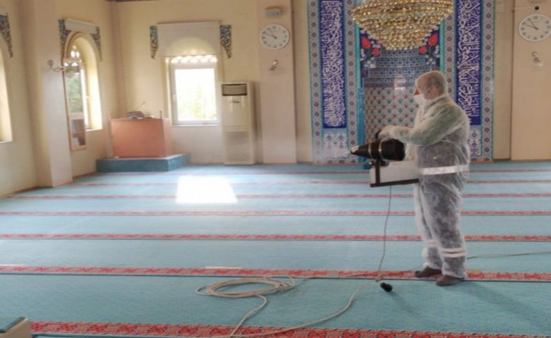 Konak’ta ibadethanelere dezenfekte seferberliği