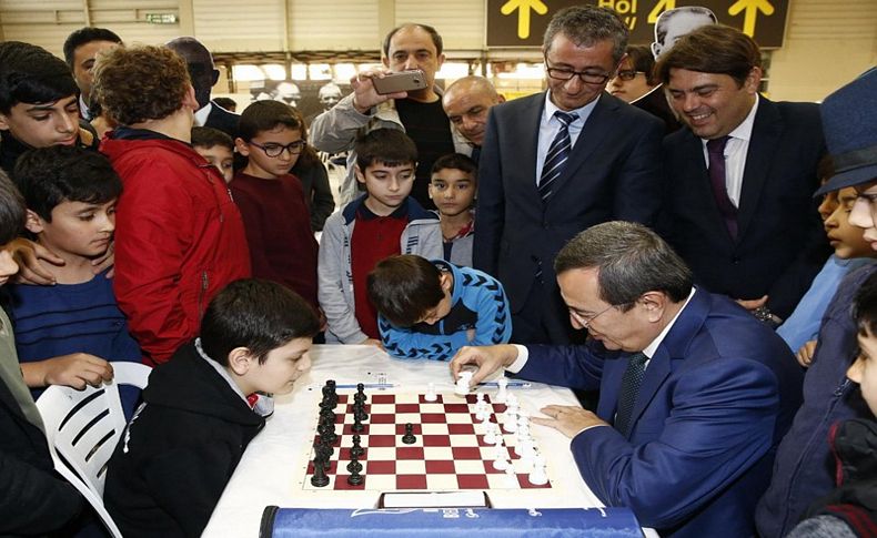 Konak’ta satranç turnuvası heyecanı başladı