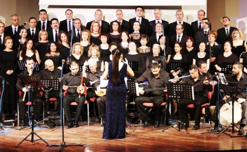 Konak Belediyesi Türk Halk Müziği Korosu Güzelyalı Kültür Merkezi Nazım Hikmet Sahnesi’ndeki konseriyle  İzmirlilere unutulmaz bir gece yaşattı.