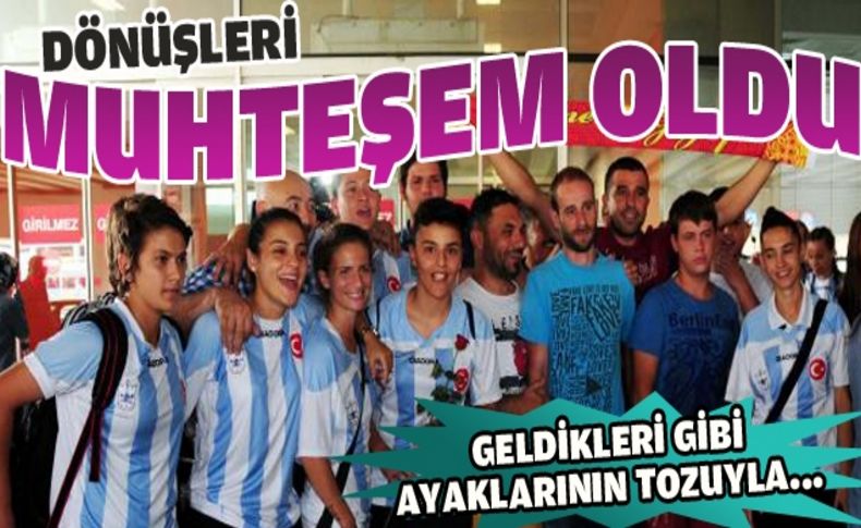 Konak Belediyespor'lu kraliçeler döndü