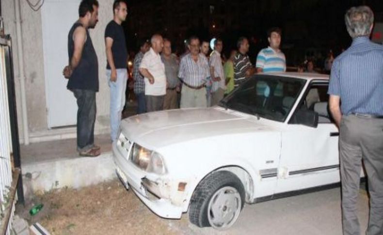 Kontrolden çıkan araç dehşet saçtı