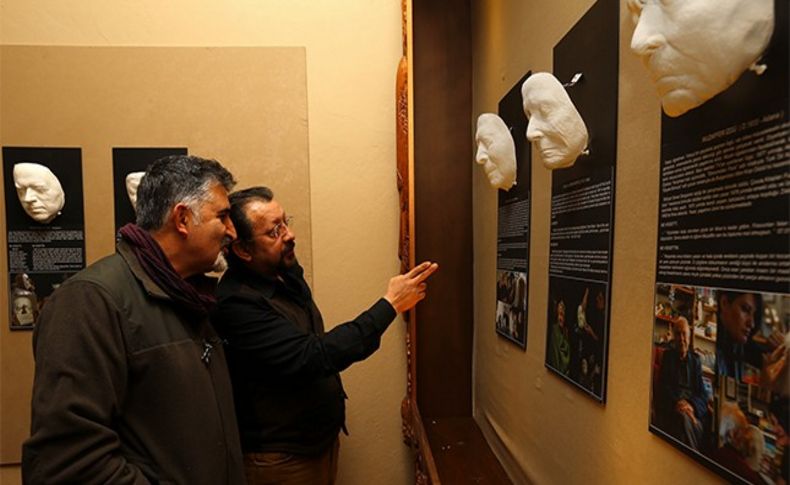 Edebiyatın Yaşayan Yüzleri Konak'ta sergide