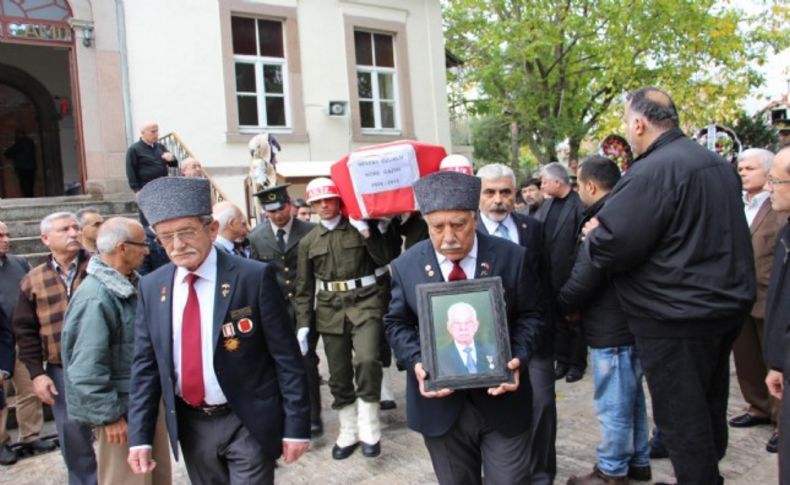 Kore Gazisi son yolculuğuna uğurlandı