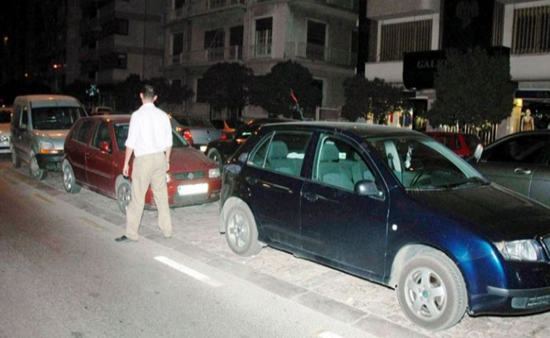 İzmir'de korsan otoparkçılara cezaevi göründü