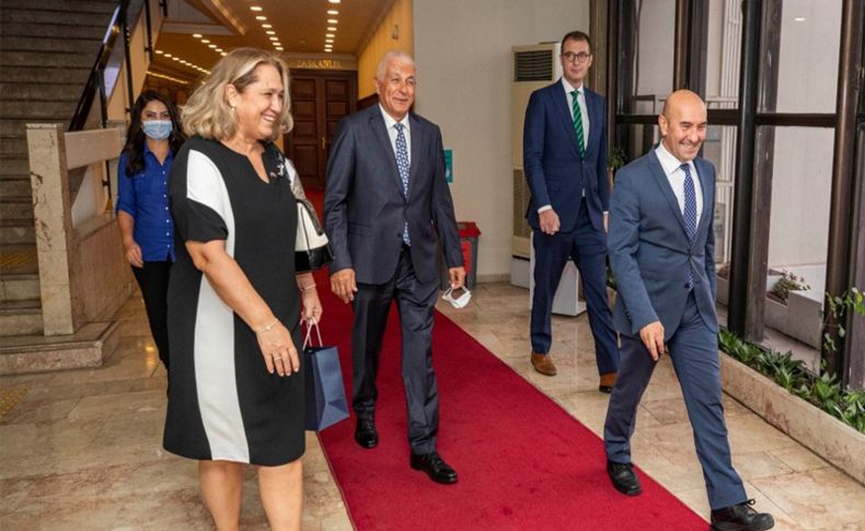 Kosova İstanbul Başkonsolosu’ndan Soyer'e ziyaret