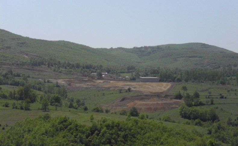 Köylülerin, çimento fabrikasına karşı mücadelesi devam ediyor