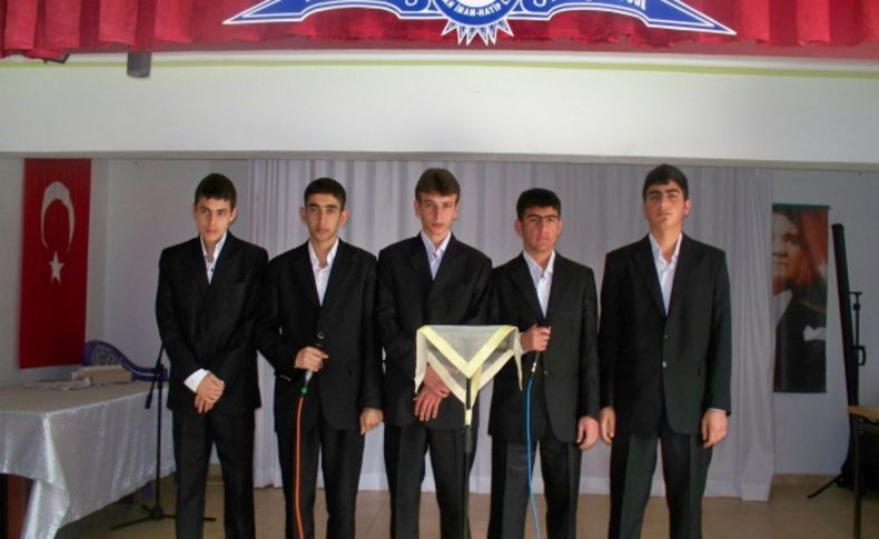 Kozan İmam Hatip Lisesi'nden Kutlu Doğum etkinliği