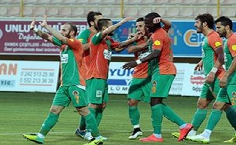 Karşıyaka deplasmanda dağıldı:5-1