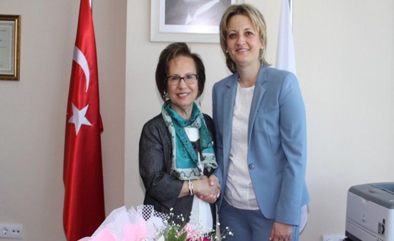 DEÜ Tıp'ta devir teslim