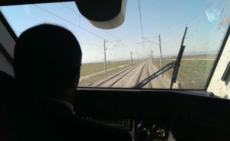 Kuşlar yüksek hızlı trene alıştı, sinekler hala sıkıntı (Özel)