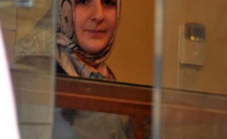 Kuyumcu Kadin, Silahli Soyguncuyu Biber Gaziyla Püskürttü