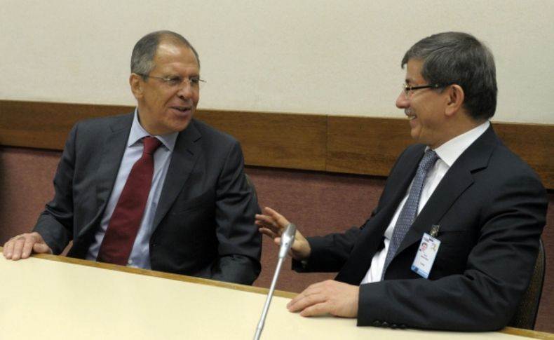 Lavrov, ÜDİK hazırlıkları için 17 Nisan’da Türkiye’ye gidiyor