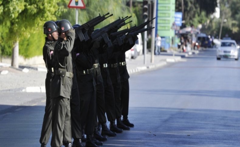 Lefkoşa'nın fethi töreni sönük geçti
