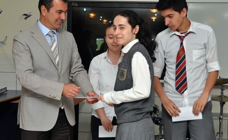 Lise son sınıf öğrencilerine eğitime destek yardımı