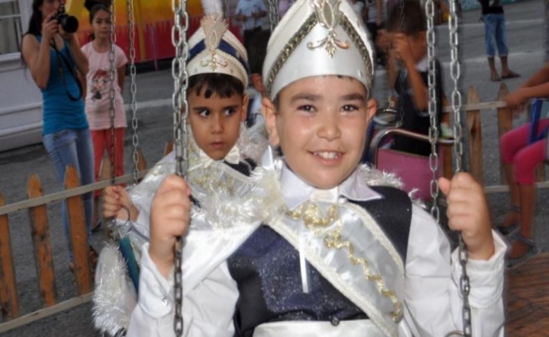 Manavgat Belediyesi 100 çocuğu sünnet ettirdi