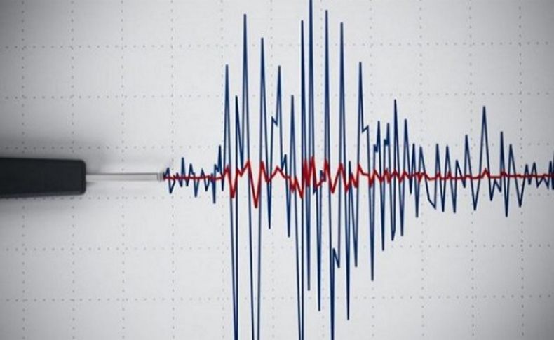 Manisa’da deprem, İzmir’de sallandı!