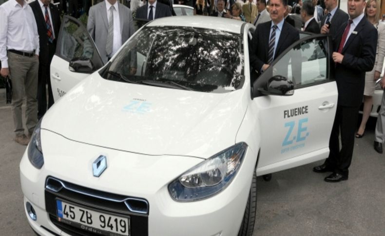 Manisa Belediyesi 5 elektrikli otomobil aldı