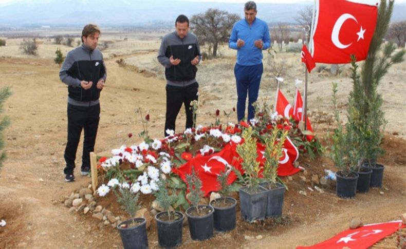 Manisaspor'dan kahraman şehit polis Sekin'e dua