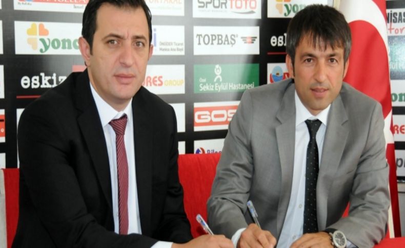 Manisaspor, Teknik Direktör Erginer'le sözleşme imzaladı