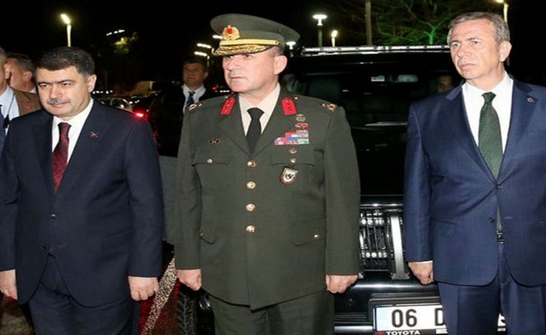Mazbatanın ilk saatlerinde Erdoğan'ı karşıladı