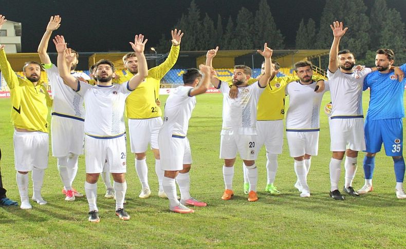 Menemen Belediyespor'da herkes golcü