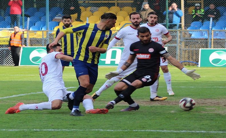 Menemen Belediyespor-Tokatspor: 1-1