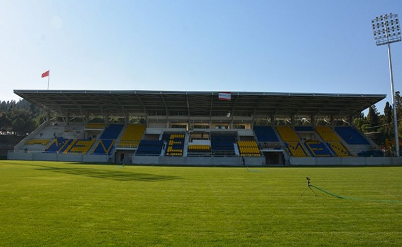 Menemen Belediyespor yenilenen stadına kavuşuyor