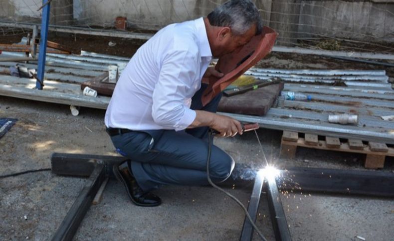 Menemen'de stadın kapasitesi artırılıyor: Başkan kaynak yaptı