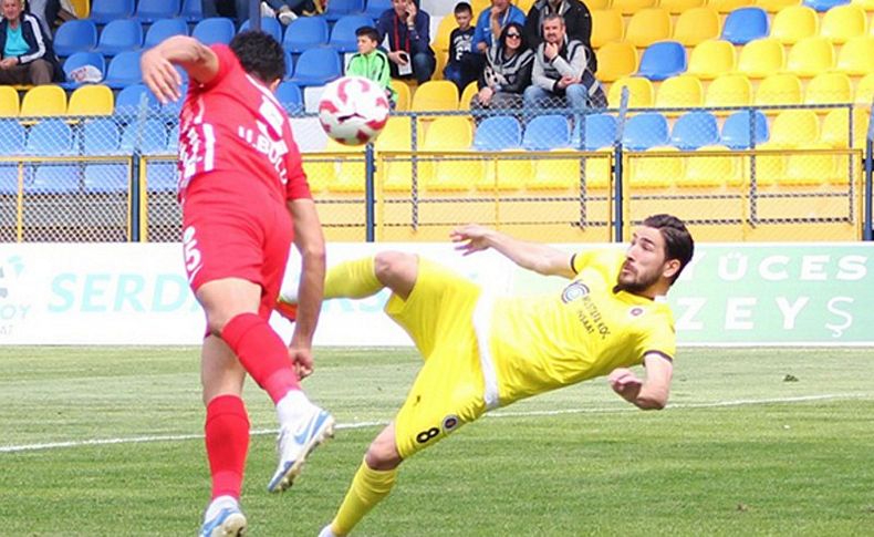 Menemen kendini yaktı