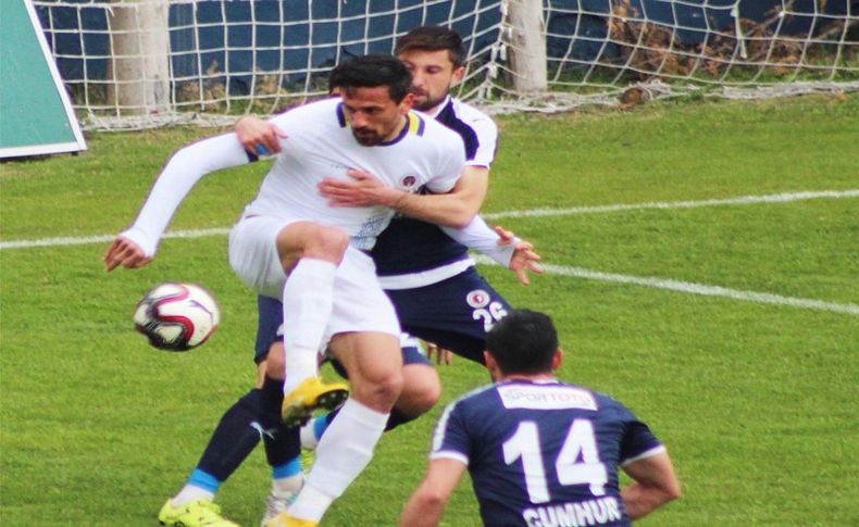 Menemen liderlik koltuğuna oturdu