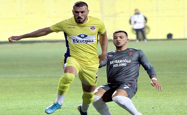 Menemenspor'da Mustafa'ya 'süper' kanca