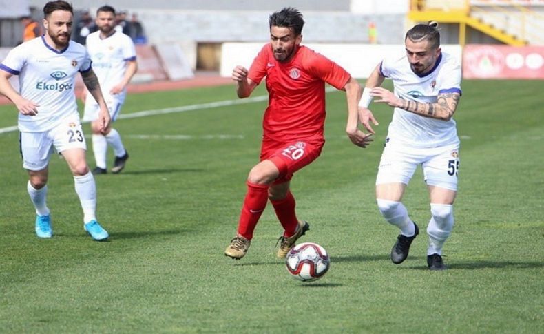 Menemenspor deplasmanda berabere kaldı