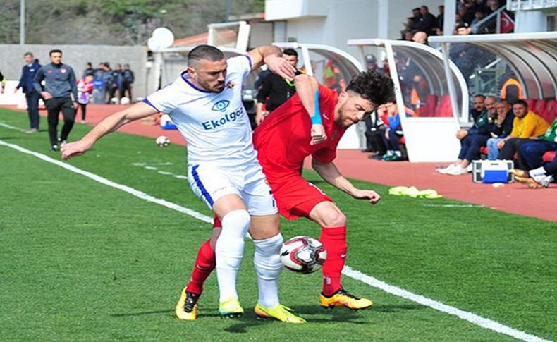 Menemenspor deplasmandaki beraberlikten memnun