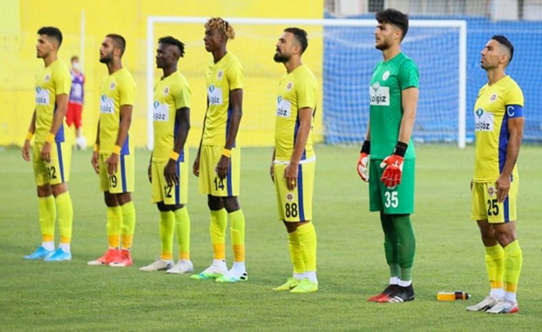 Menemenspor gururlu bitirdi