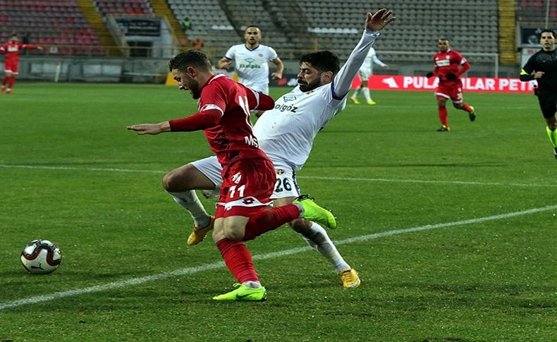 Menemenspor seriyi bozdu!