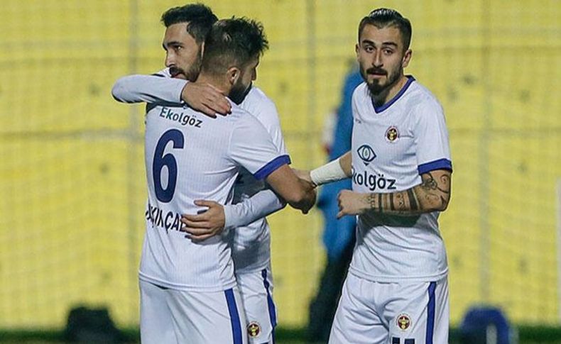 Menemenspor Taşkın'la masaya oturdu