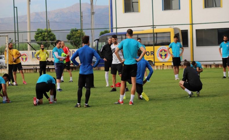 Menemenspor'un Balıkesir deplasmanında hedefi 3 puan