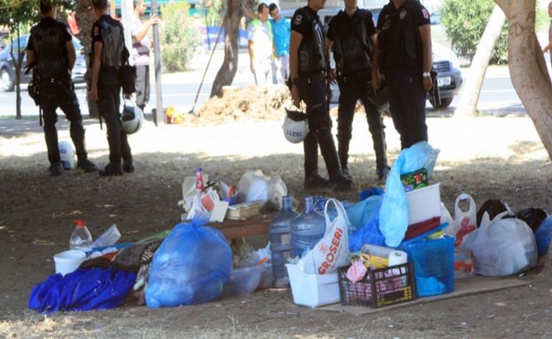 Mersin'de eylemcilerin çadırları kaldırıldı
