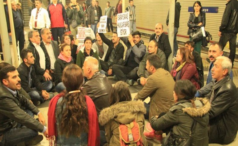 HDP İzmir'den Silvan ve Nusaybin protestosu