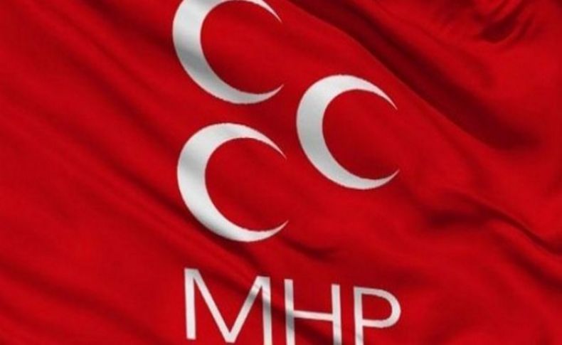 MHP'de 25 istifa