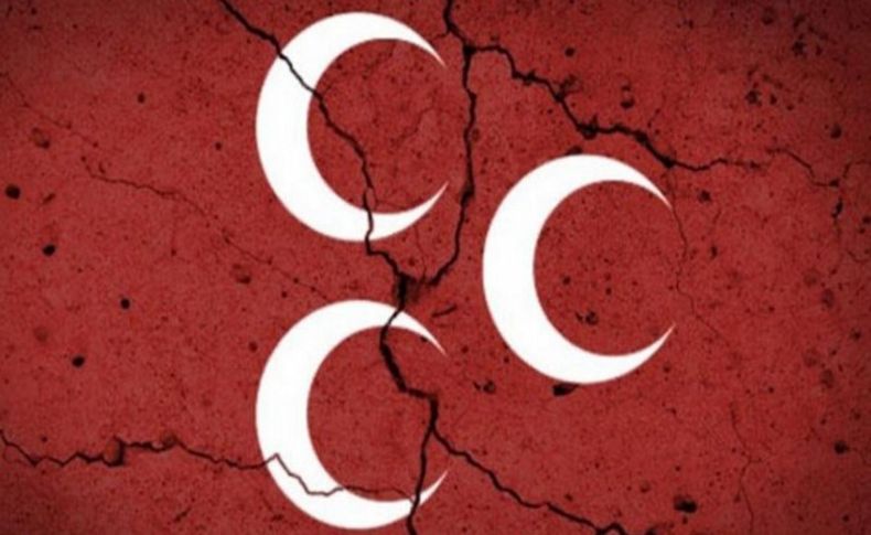 MHP’de bir toplu istifa daha