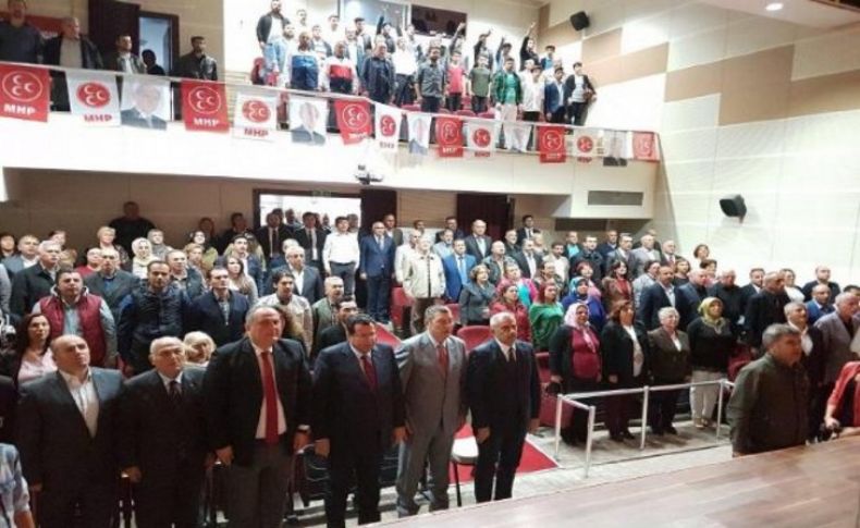 MHP'li Tanrıkulu 'evet'i panelde anlattı