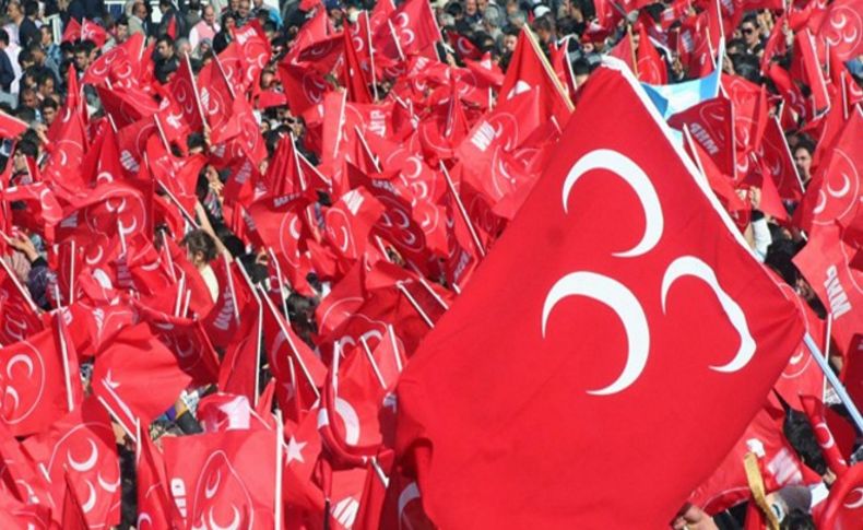 Yargıtay karar verdi, Bahçeli'den rest geldi: Seçimli kurultay