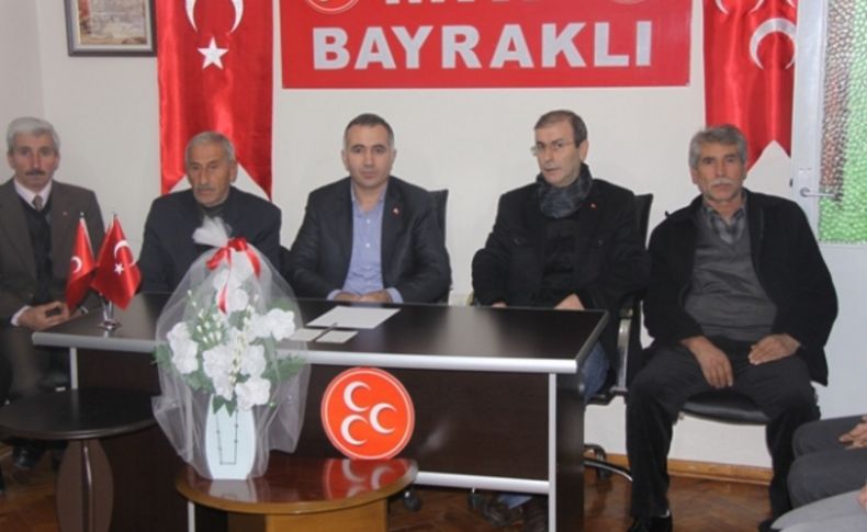 MHP Bayraklı Bayburtluları ağırladı