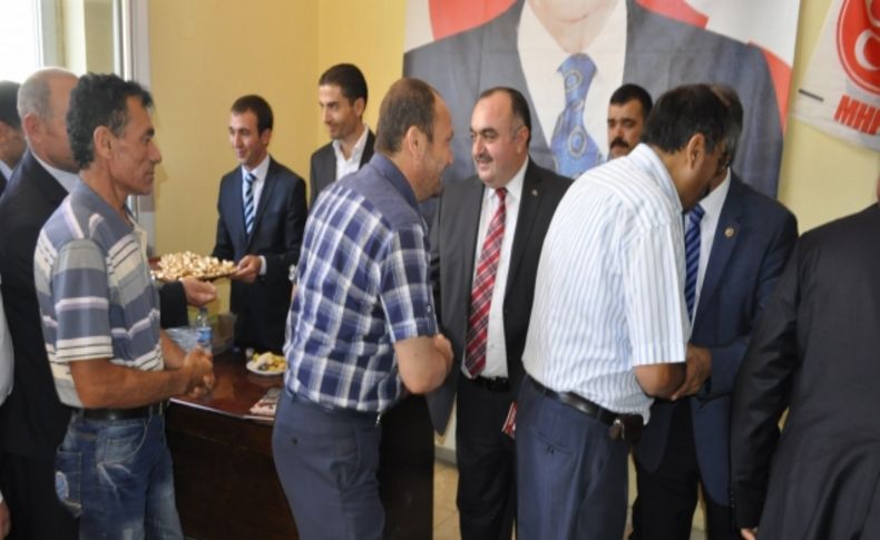 MHP il başkanlığı bayramlaşma programı düzenledi